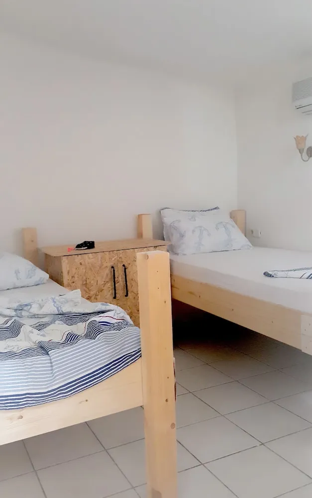 Basic İki Ayrı Yataklı Oda, 1 Yatak Odası, Sigara İçilmez, Penceresiz