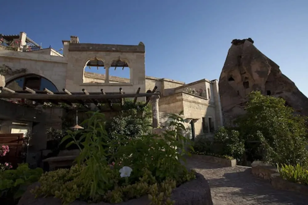 Standard Tek Büyük veya İki Ayrı Yataklı Oda