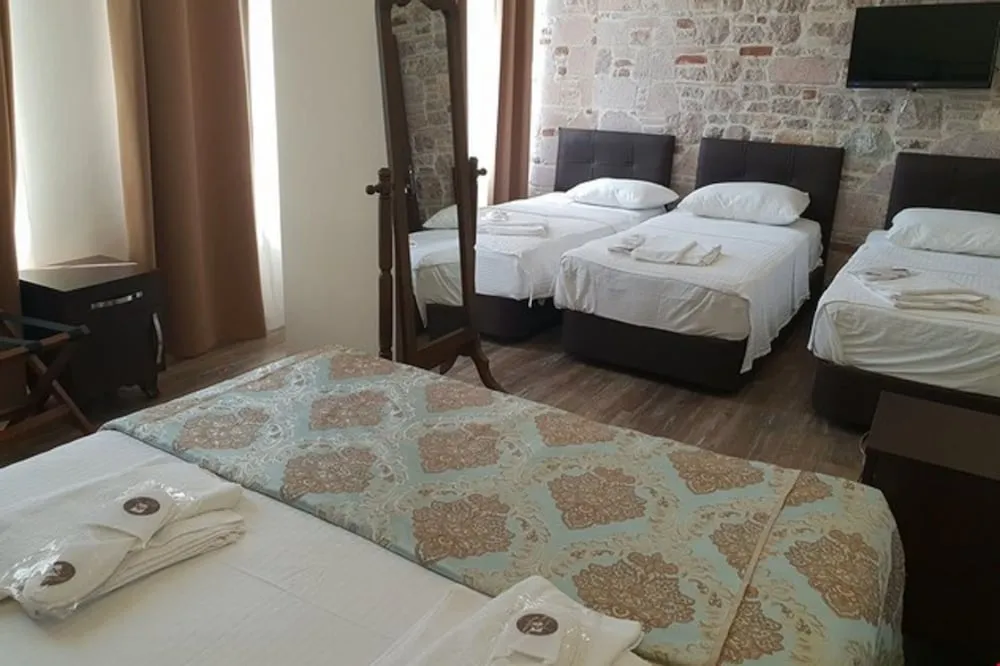 Family Dört Kişilik Oda, Bahçe Manzaralı, Denize Sıfır