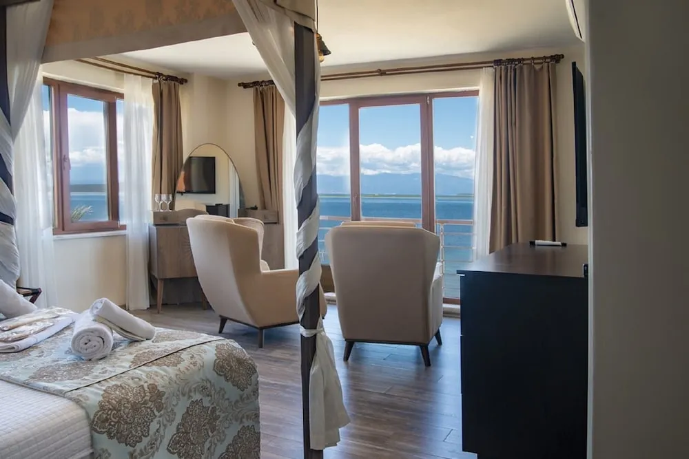Deluxe Stüdyo Süit, Deniz Manzaralı, Denize Bakan