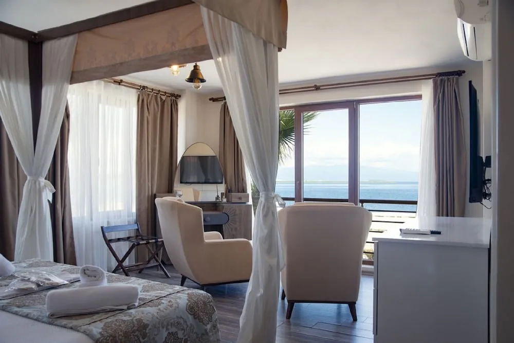 Deluxe Stüdyo Süit, Deniz Manzaralı, Denize Bakan