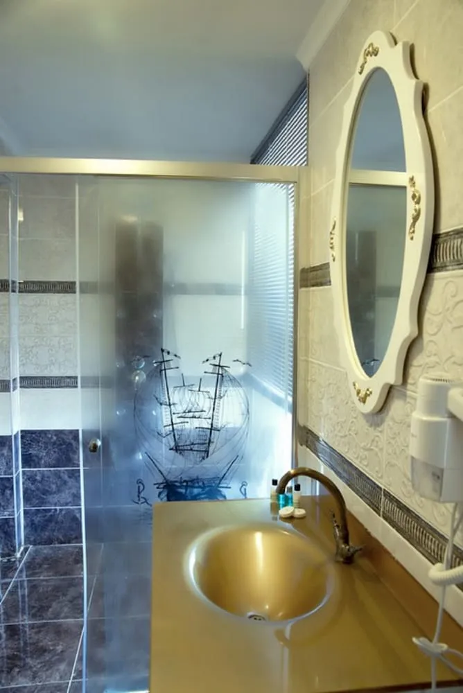 Deluxe Stüdyo Süit, Deniz Manzaralı, Denize Bakan