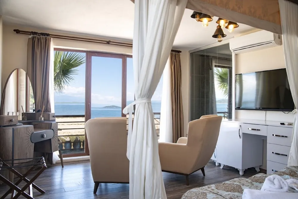 Deluxe Stüdyo Süit, Deniz Manzaralı, Denize Bakan