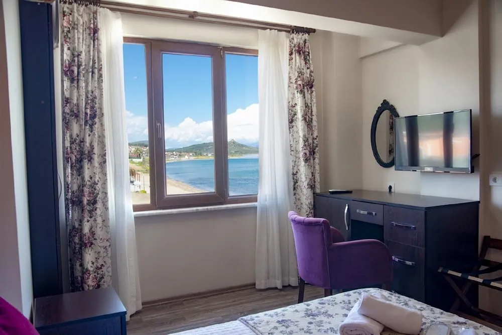 Standard İki Ayrı Yataklı Oda, Kısmi Deniz Manzaralı, Denize Sıfır