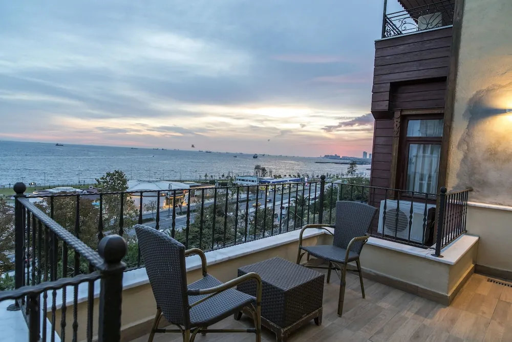 Superior Üç Kişilik Oda