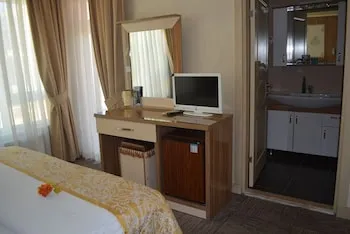 Yildirim Hotel