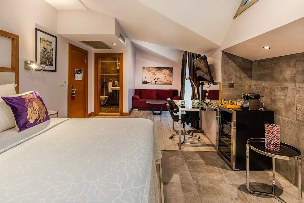 Luxury Stüdyo Süit, 1 Yatak Odası, Teras, Deniz Manzaralı