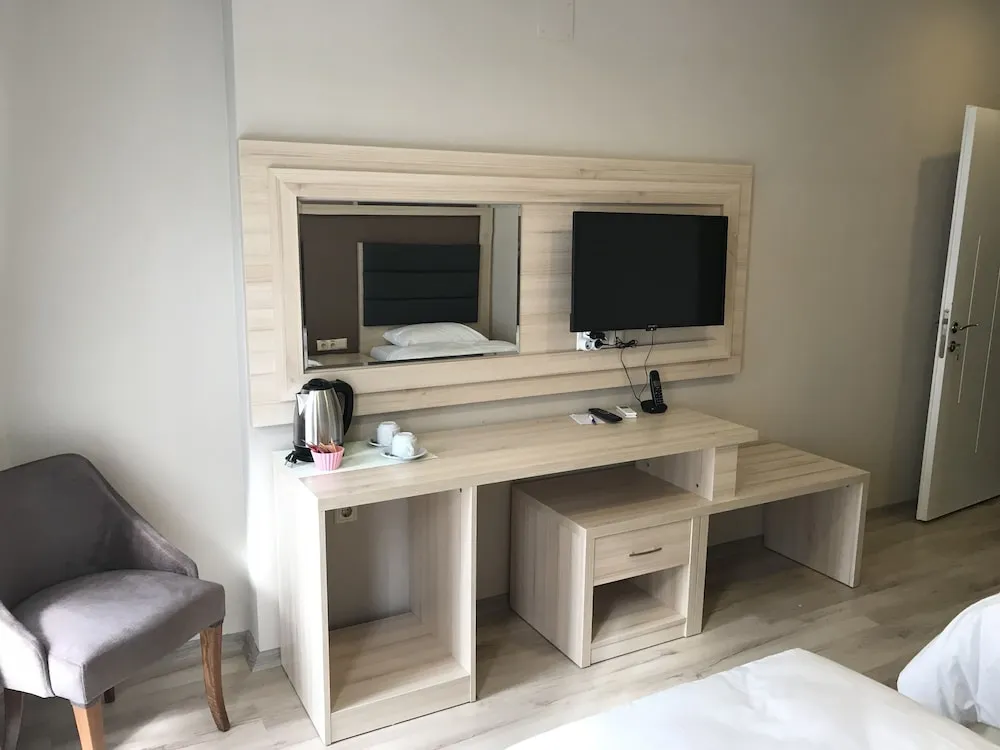 Standard Tek Büyük veya İki Ayrı Yataklı Oda