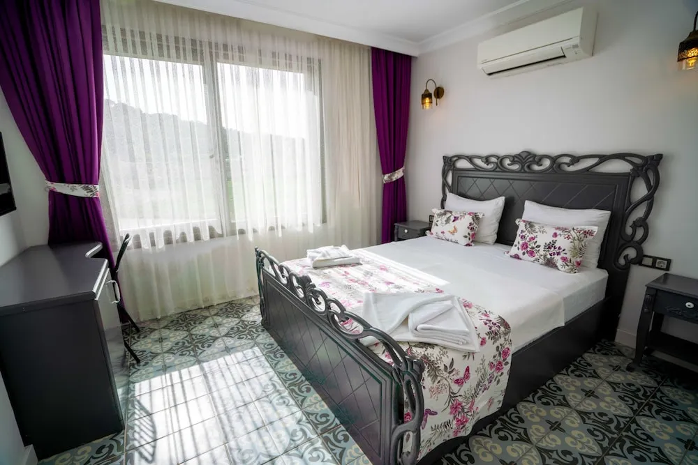Junior Dört Kişilik Oda