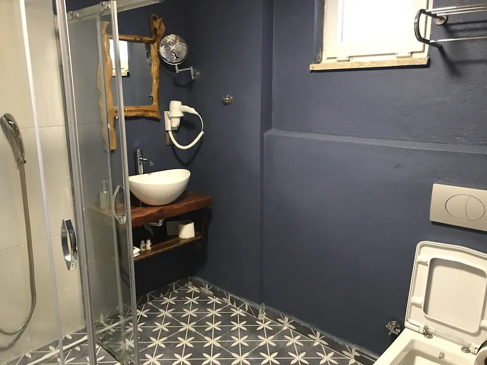 Deluxe Üç Kişilik Oda, Veranda, Zemin Kat