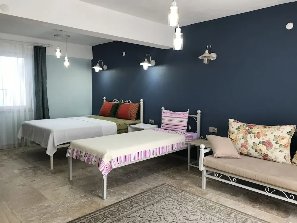 Deluxe Üç Kişilik Oda, Veranda, Zemin Kat