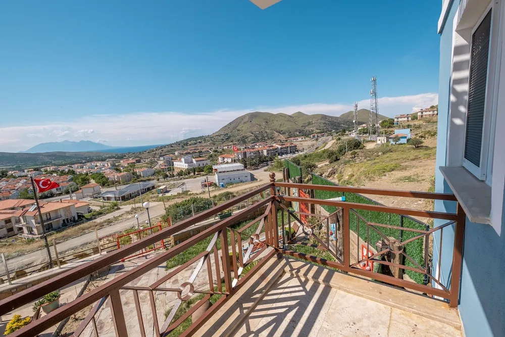 Süit, Balkon, Deniz Manzaralı