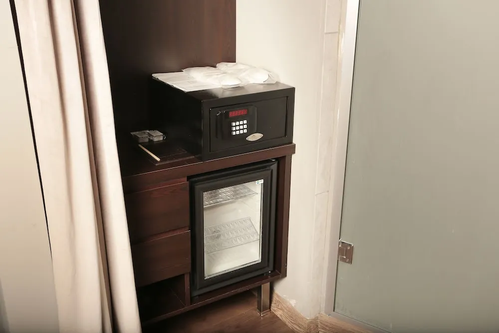 Deluxe Tek Büyük Yataklı Oda, Sigara İçilmez