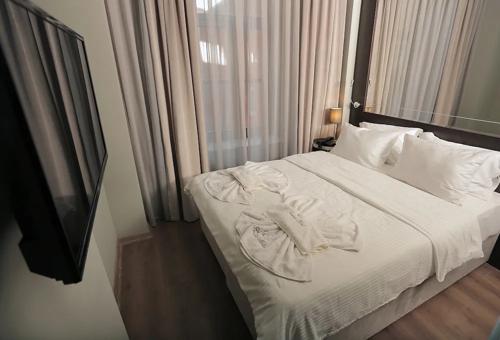 Deluxe Tek Büyük Yataklı Oda, Sigara İçilmez