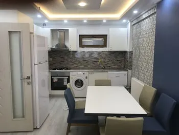 Zara Turan Apart Otel