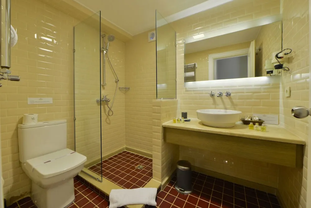 Deluxe Tek Büyük Yataklı Oda, Deniz Manzaralı