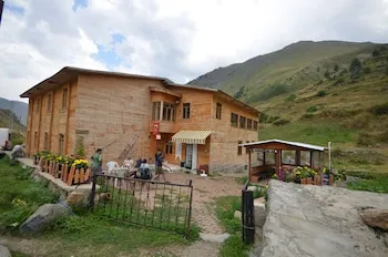 Kackar Pension