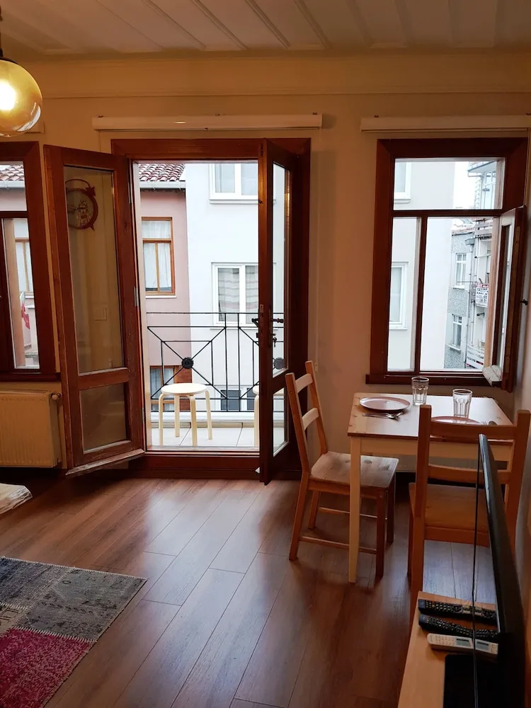 Çatı Katı Süiti (Penthouse), 1 Çift Kişilik Yatak ve Çekyat, Sigara İçilmez, Şehir Manzaralı