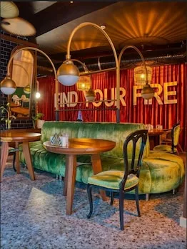 Anjeliq Downtown Boutique Hotel