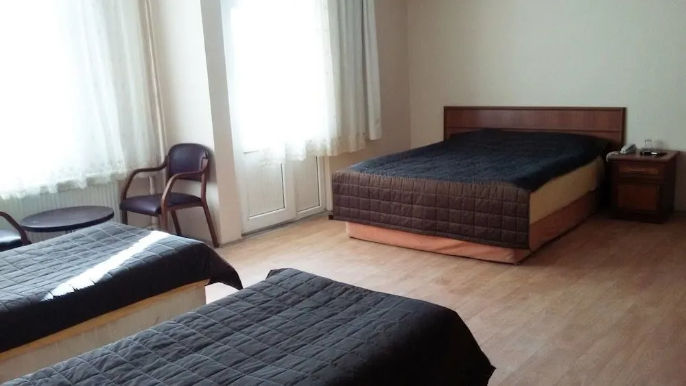 Dört Kişilik Oda