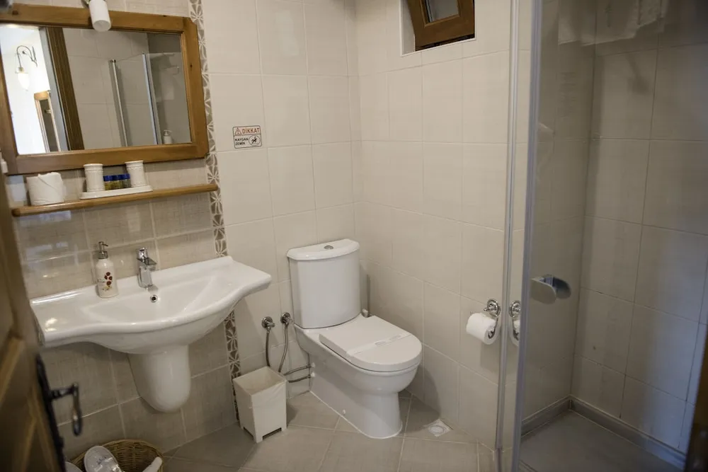 Standard Üç Kişilik Oda