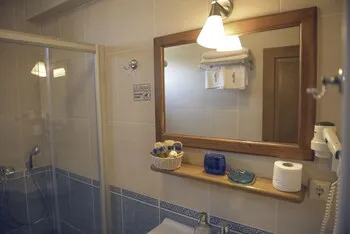 Alesta Hotel