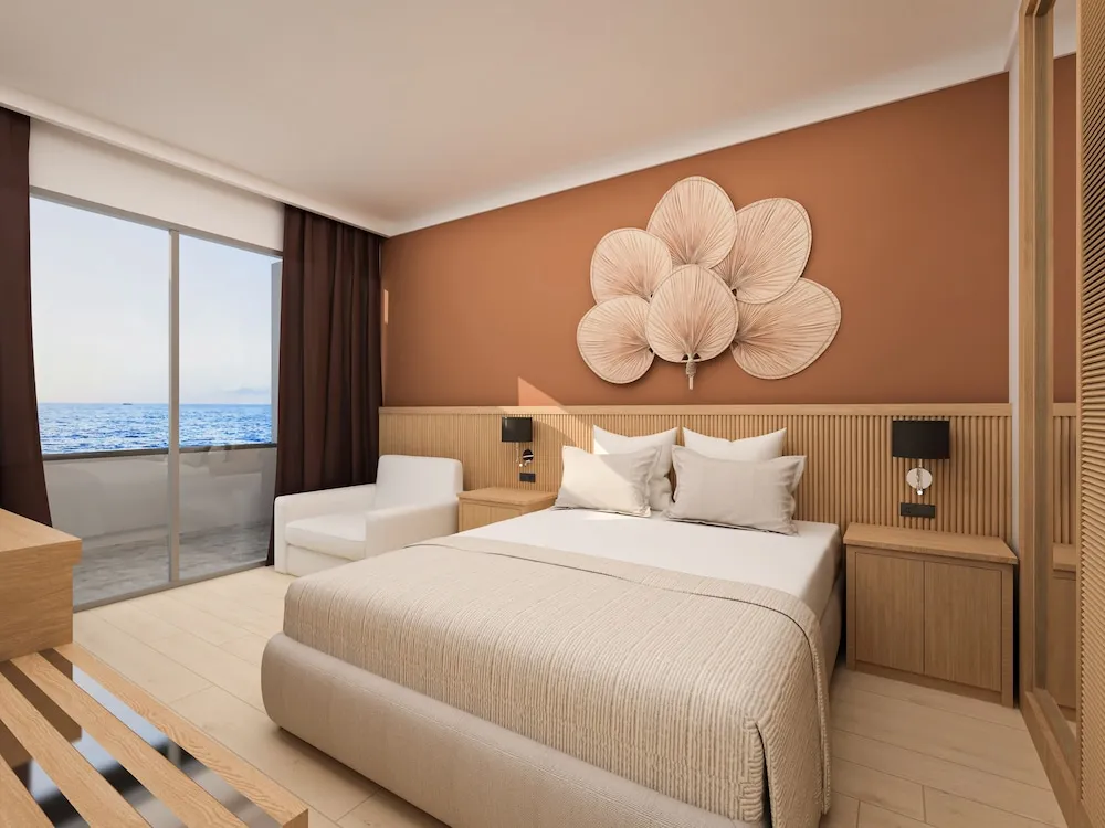 Deluxe Üç Kişilik Oda, Deniz Manzaralı, Plaj Kenarı