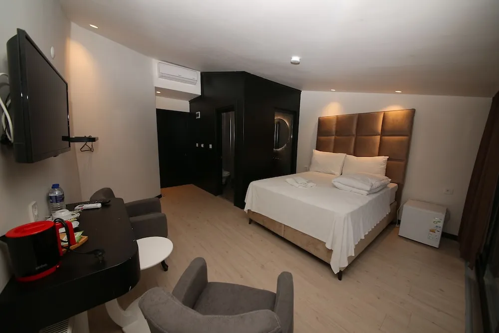 Luxury Stüdyo Süit, Teras, Şehir Manzaralı