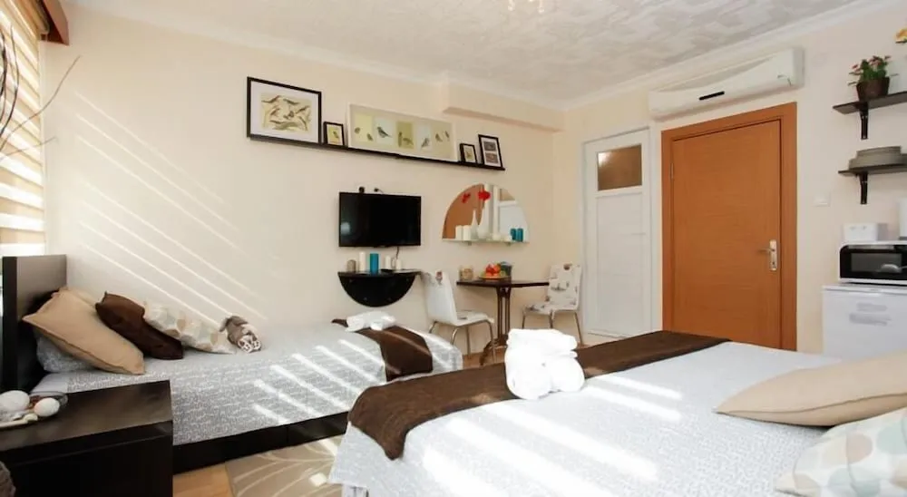 Economy Üç Kişilik Oda