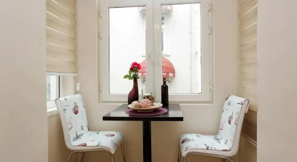 Luxury Tek Büyük Yataklı Oda, 1 Yatak Odası, Sigara İçilebilir, Şehir Manzaralı