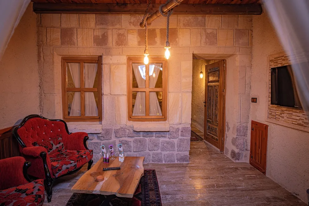 Family Oda, Avlu Manzaralı