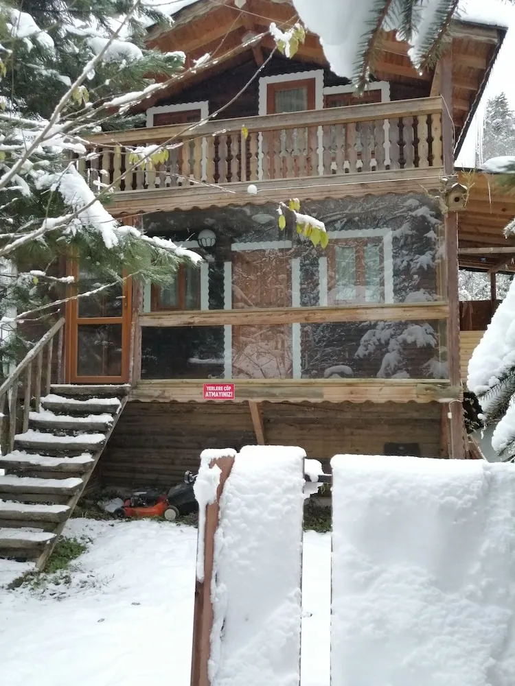 Bungalov (Kus Evi)