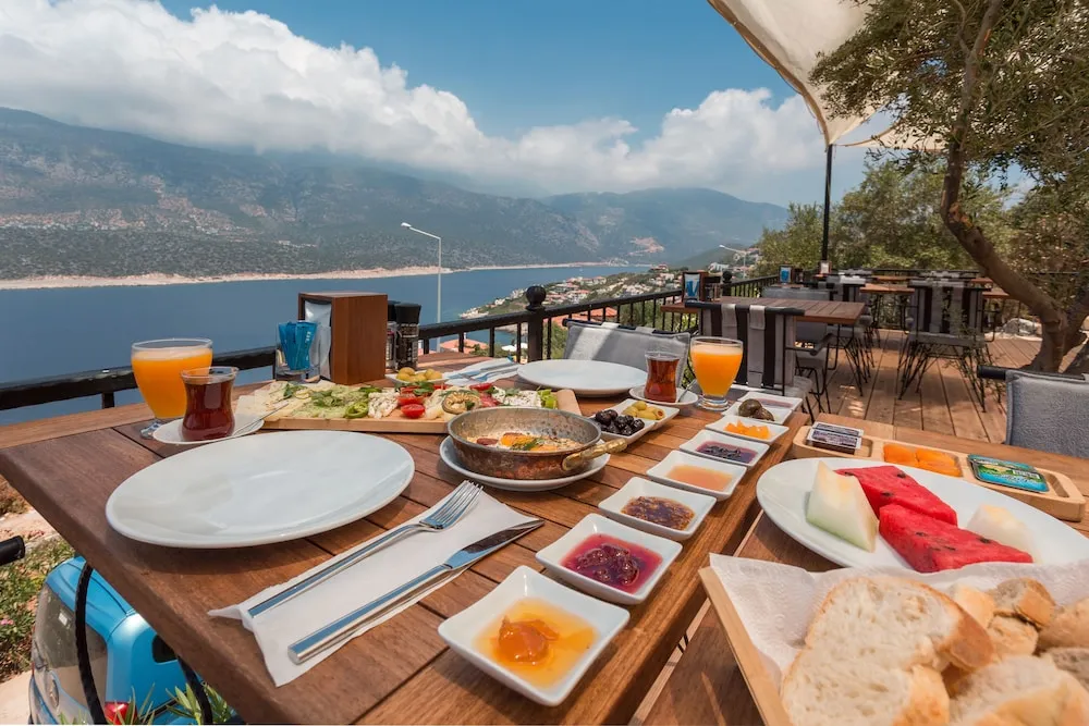 Kahvaltı servisi