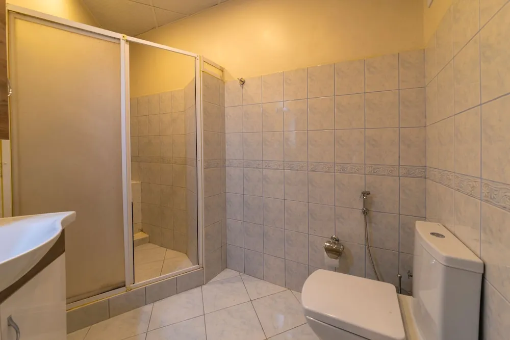 Comfort Üç Kişilik Oda, 2 Yatak Odası