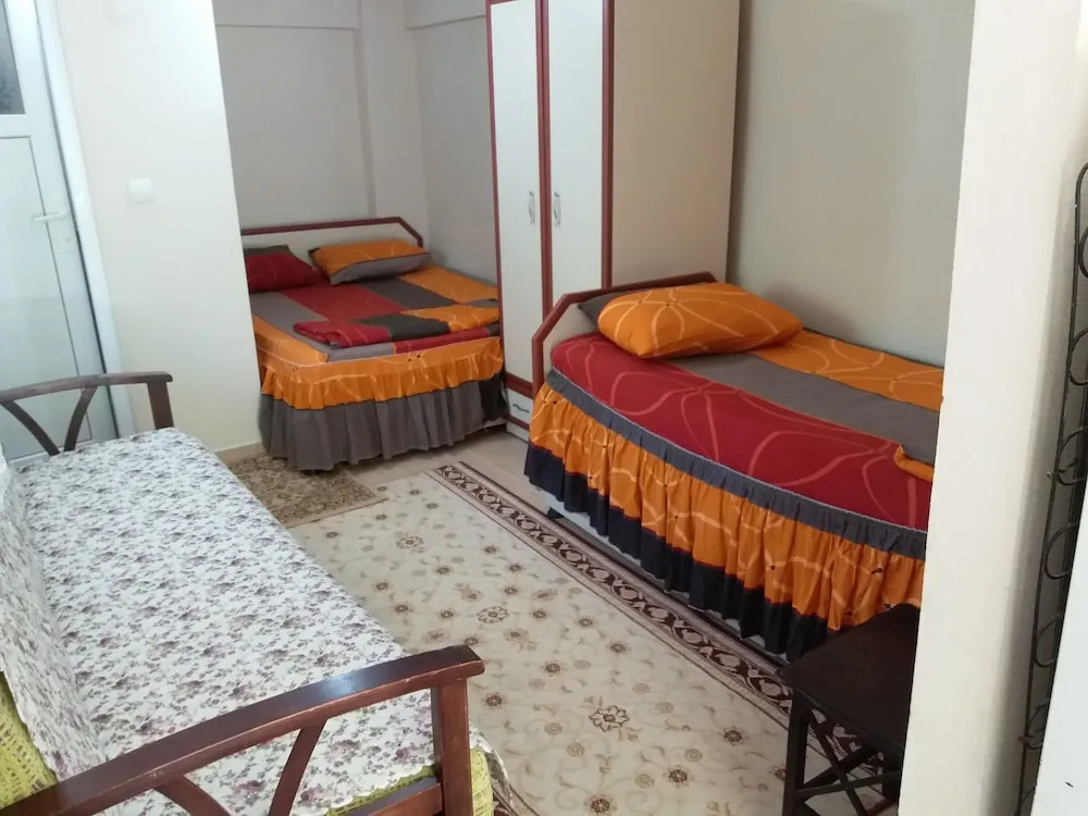 Standard Dört Kişilik Oda, Bahçe Manzaralı