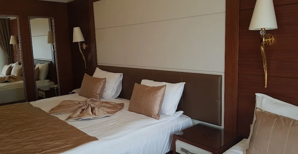 Deluxe Üç Kişilik Oda, Birden Çok Yatak, Sigara İçilmez