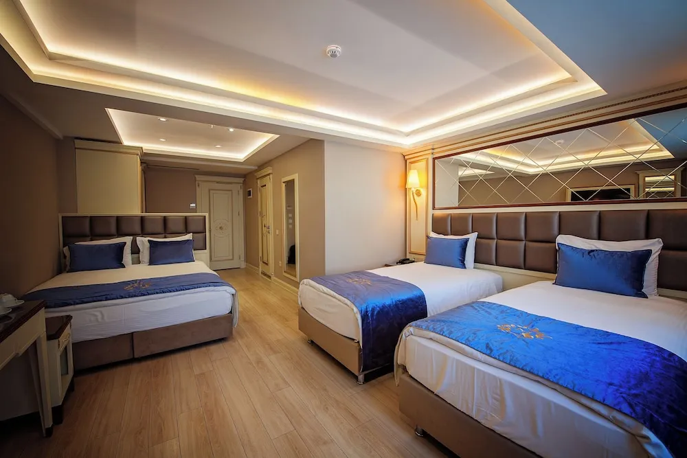 Deluxe Üç Kişilik Oda, Birden Çok Yatak, Sigara İçilmez