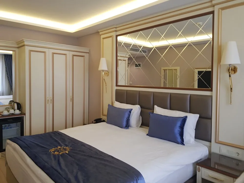 Deluxe Tek Büyük veya İki Ayrı Yataklı Oda, Birden Çok Yatak, Sigara İçilmez