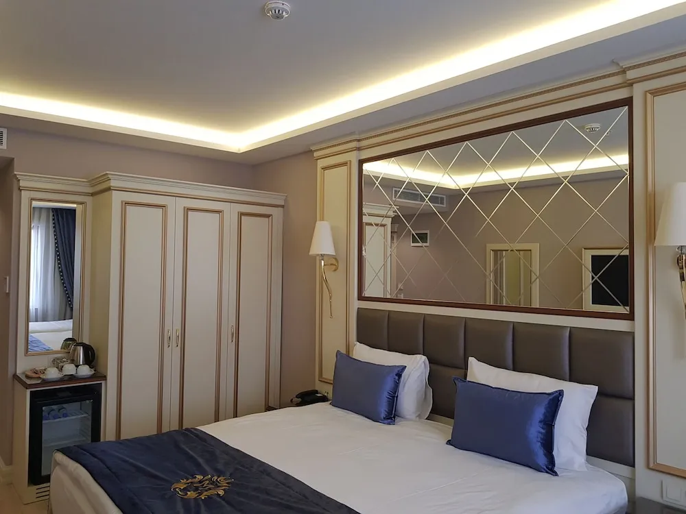 Deluxe Tek Büyük veya İki Ayrı Yataklı Oda, Birden Çok Yatak, Sigara İçilmez