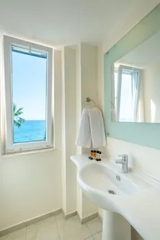 Viking Beach Hotel