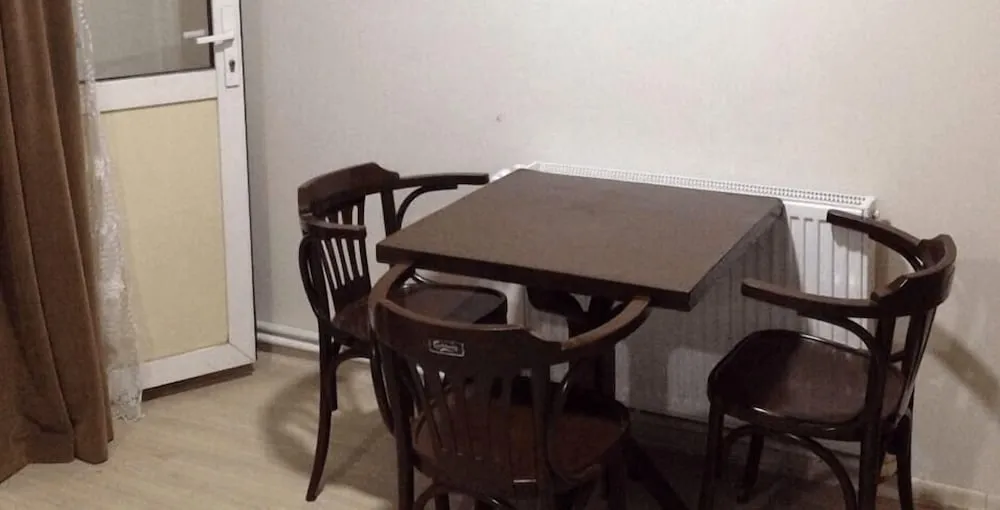 Apart Daire, 1 Yatak Odası, Sigara İçilmez