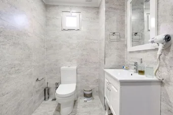 Yanki Hotel