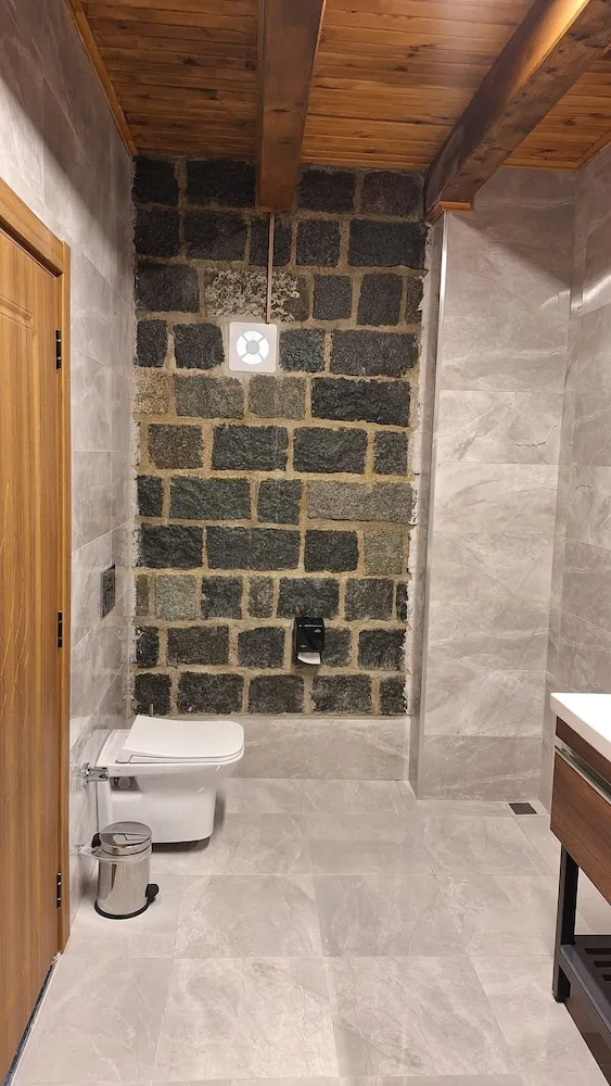 Basic İki Ayrı Yataklı Oda