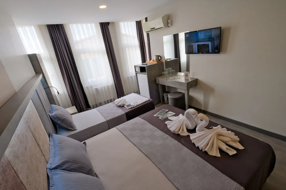 Deluxe Üç Kişilik Oda, Sigara İçilmez