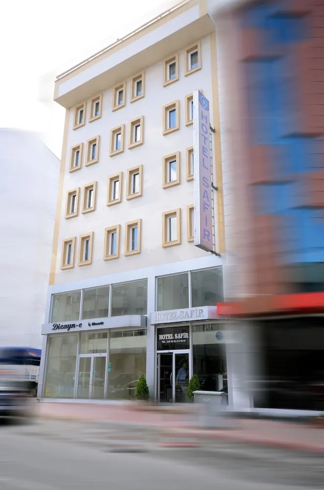 Economy Çatı Katı (Loft), 1 Tek Kişilik Yatak, Sigara İçilmez, Şehir Manzaralı