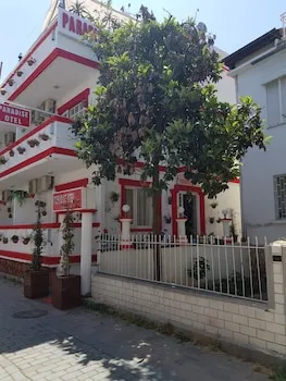Paradise Hotel