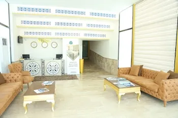 Merada Suite Hotel
