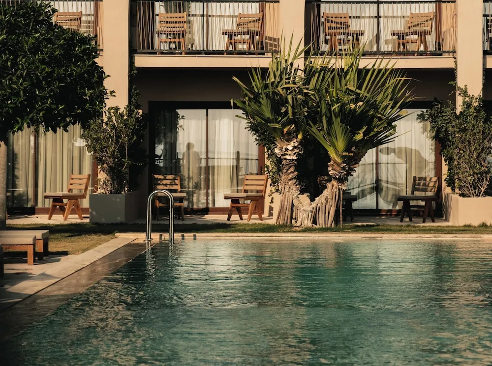 Exclusive Oda, Havuz Manzaralı, Denize Bakan