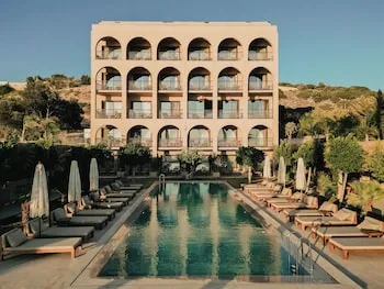 L'saranda House Çeşme, Yalnızca +16 Yetişkinler