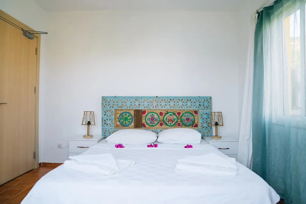 Standard Tek Büyük Yataklı Oda, Balkon, Deniz Manzaralı